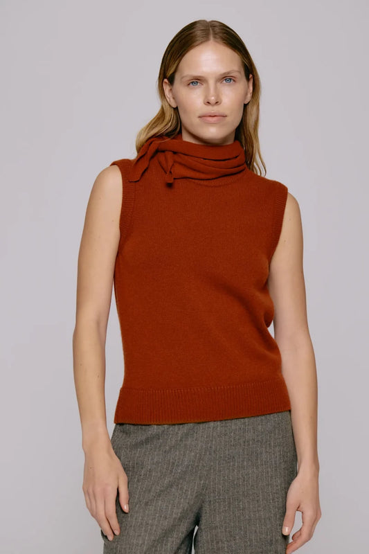 Eili Vest Burnt Orange