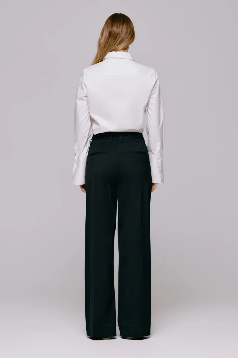 Julie Shirt, Julie Josephine