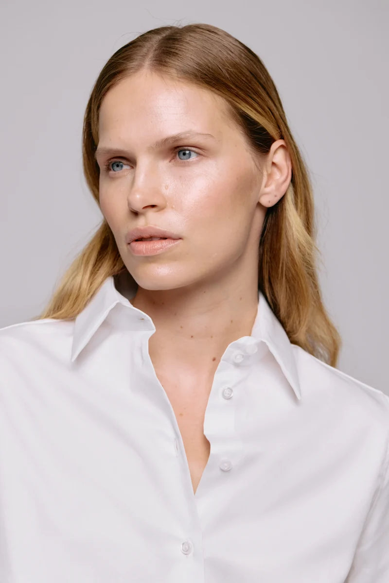 Julie Shirt, Julie Josephine